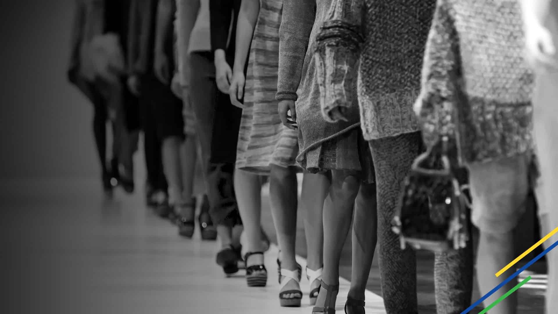 models black and white runway - PayReel